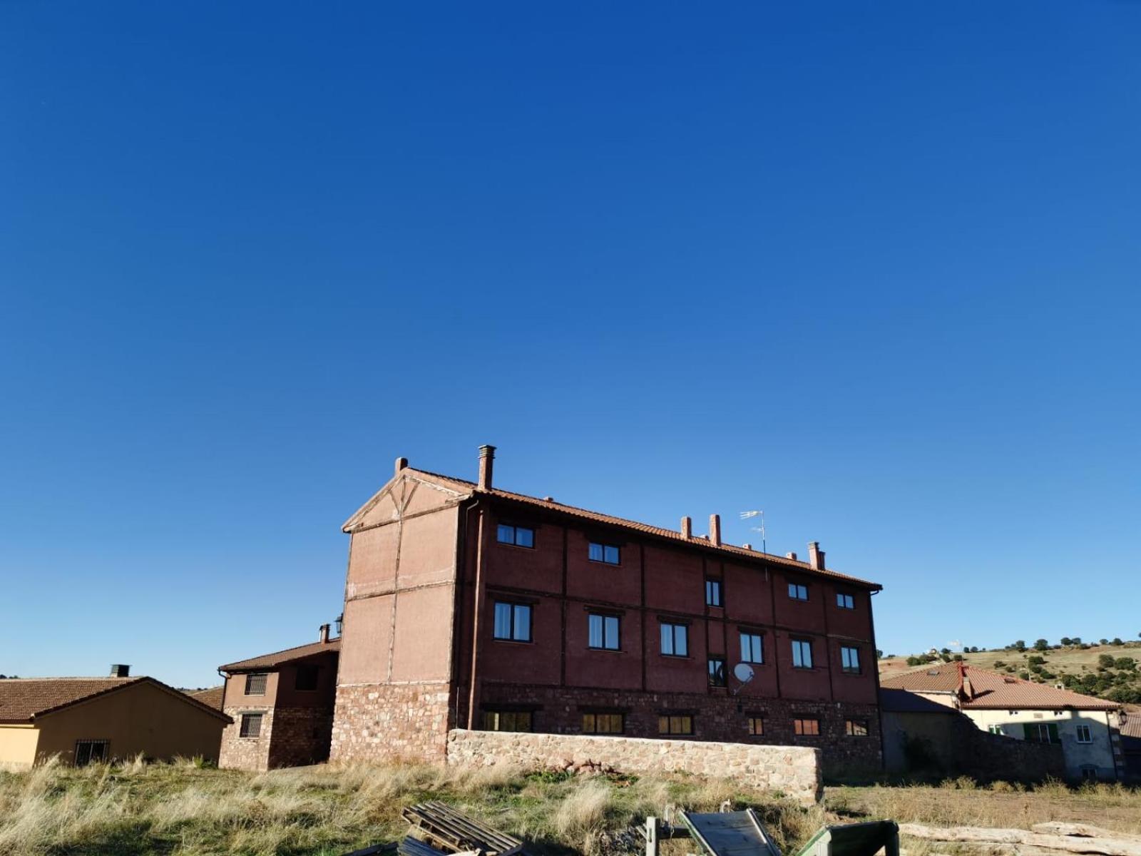 Tres Navios En El Mar Casa Rural De 10 Habitaciones Con Bano Individual Precios Web Montejo de Tiermes Eksteriør billede