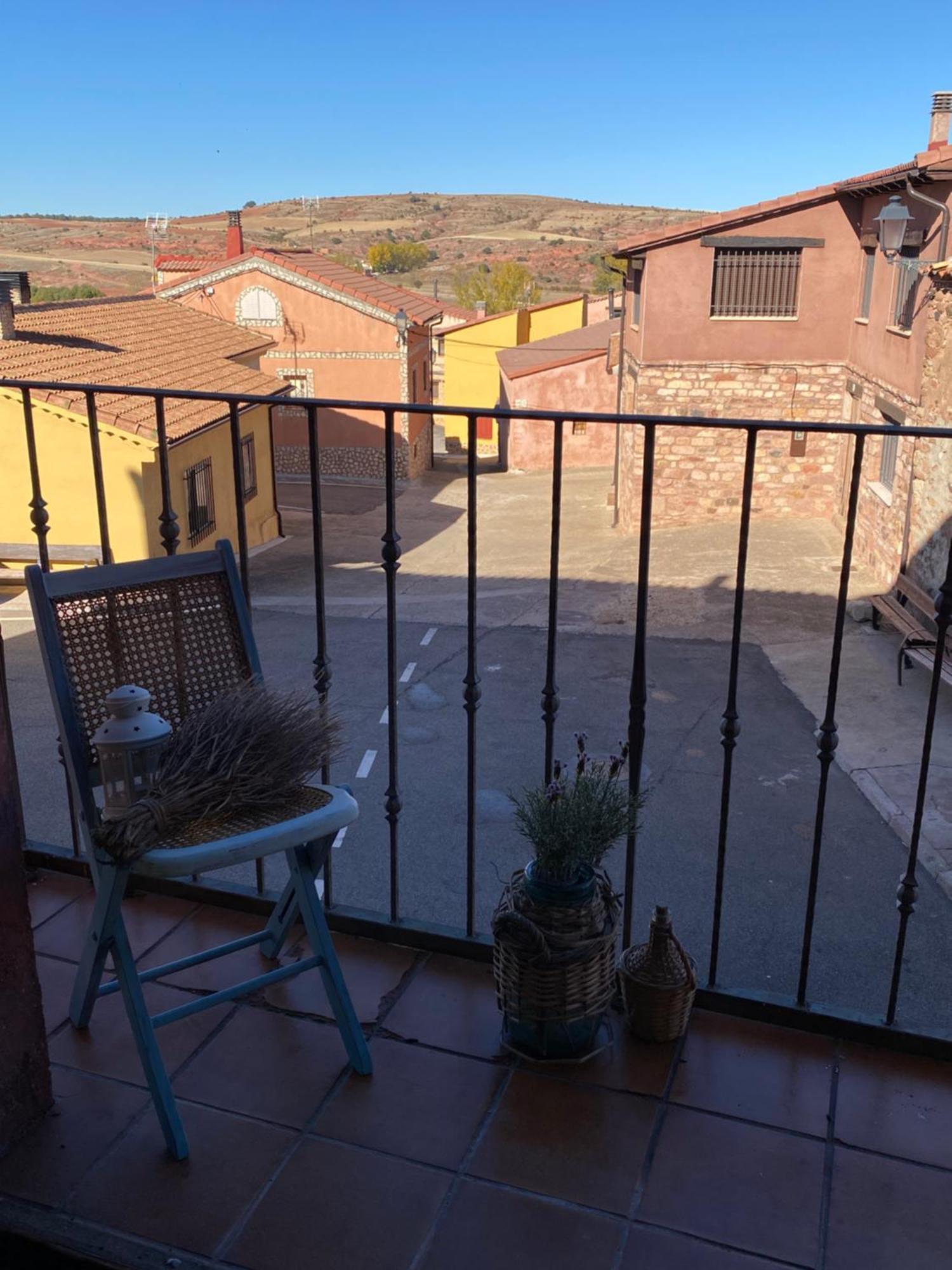 Tres Navios En El Mar Casa Rural De 10 Habitaciones Con Bano Individual Precios Web Montejo de Tiermes Eksteriør billede