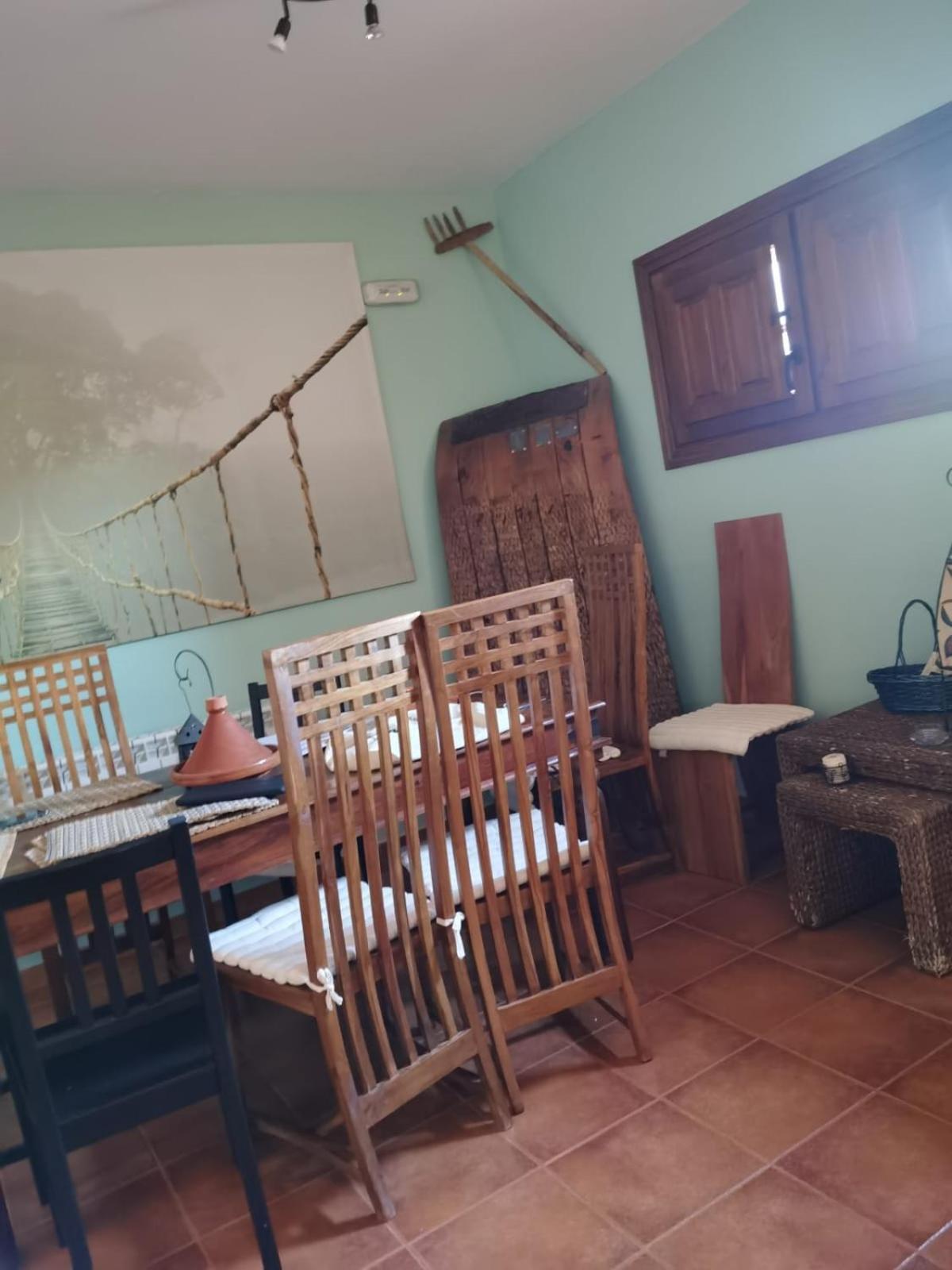 Tres Navios En El Mar Casa Rural De 10 Habitaciones Con Bano Individual Precios Web Montejo de Tiermes Eksteriør billede